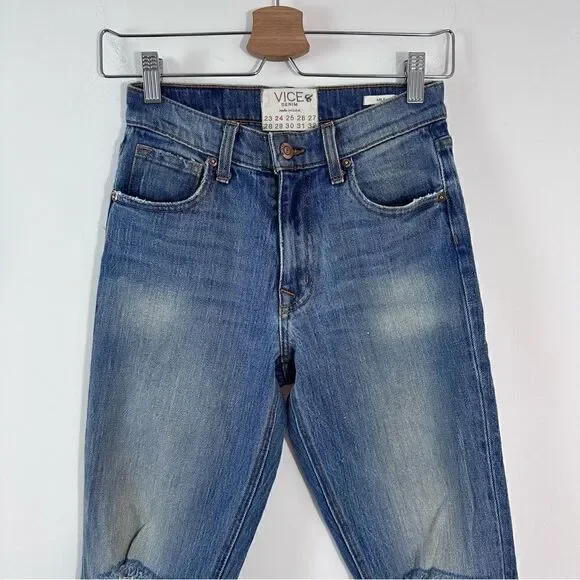 REVICE Milf Distressed Wide Leg Jeans - Picture 10 of 12